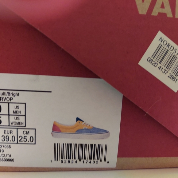 Shose - Picture 6 of 6